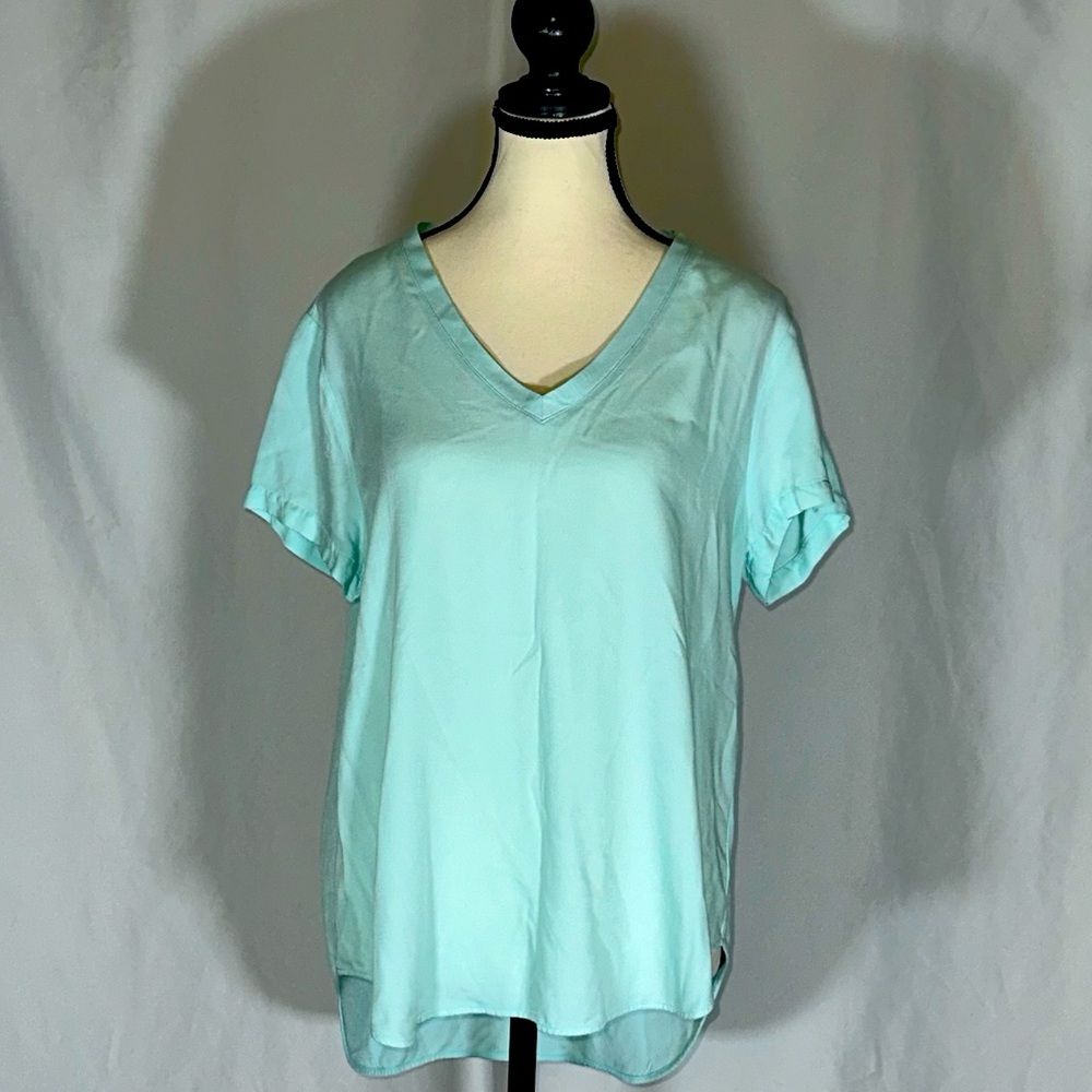 Cloth & Stone Baby Blue Rayon Tee Women’s Size Medium